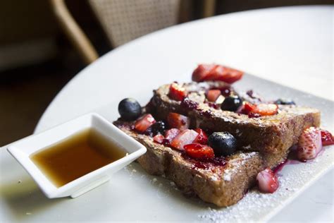 village cafe & wine bar flinders reviews